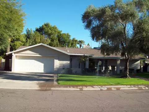 628 E Canterbury Ln, Phoenix, AZ 85022 photo 5