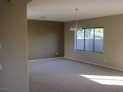 4205 W Reddie Loop, Phoenix, AZ 85083 photo 12