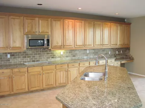 4205 W Reddie Loop, Phoenix, AZ 85083 photo 4