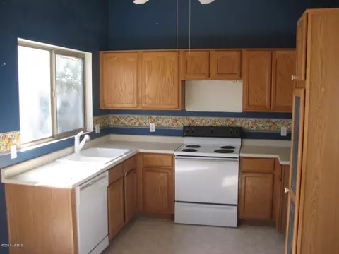 8963 E Butternut Ave, Mesa, AZ 85208 photo 3