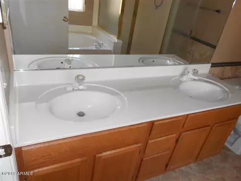 1222 E Michelle Dr, Phoenix, AZ 85022 photo 13