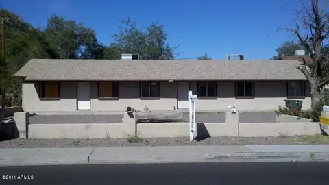 5820 S 4th St, Phoenix, AZ 85040 photo 1