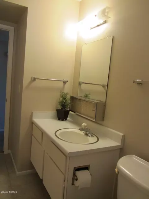 953 E La Jolla Dr, Tempe, AZ 85282 photo 6