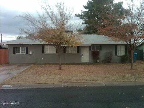 3008 E Avalon Dr, Phoenix, AZ 85016 photo 1