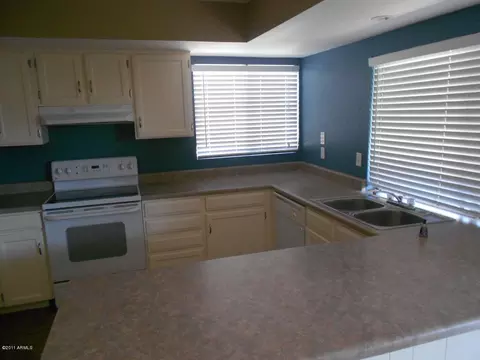 2202 E Monte Cristo Ave, Phoenix, AZ 85022 photo 2