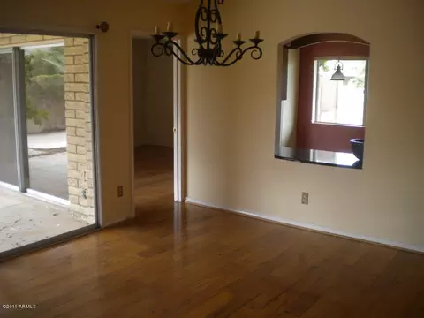 7345 N 11th St, Phoenix, AZ 85020 photo 3