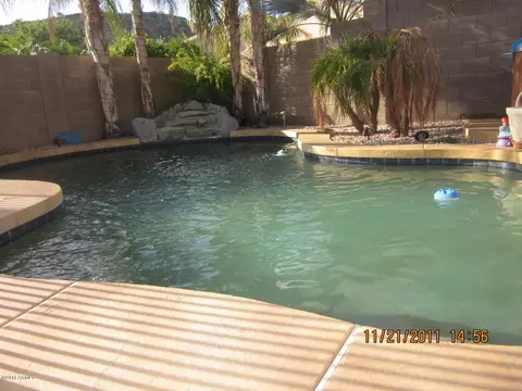 2054 E Ruby Ln, Phoenix, AZ 85024 photo 11