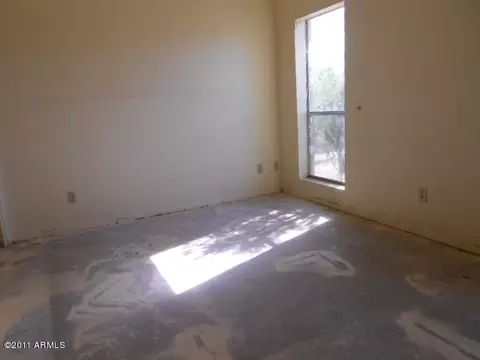 3549 E Beck Ln, Phoenix, AZ 85032 photo 9