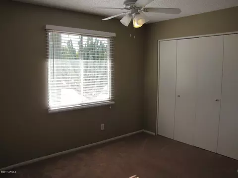 3448 W Calavar Rd, Phoenix, AZ 85053 photo 7