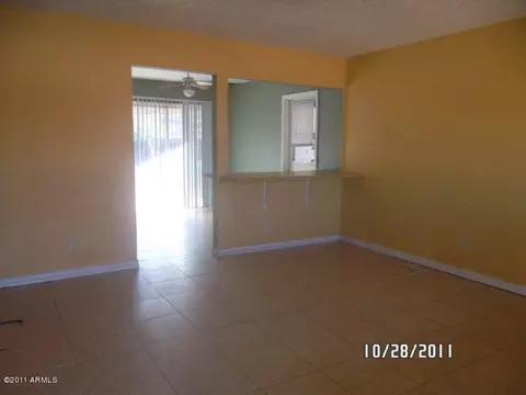 4117 E Saint Catherine Ave, Phoenix, AZ 85042 photo 8