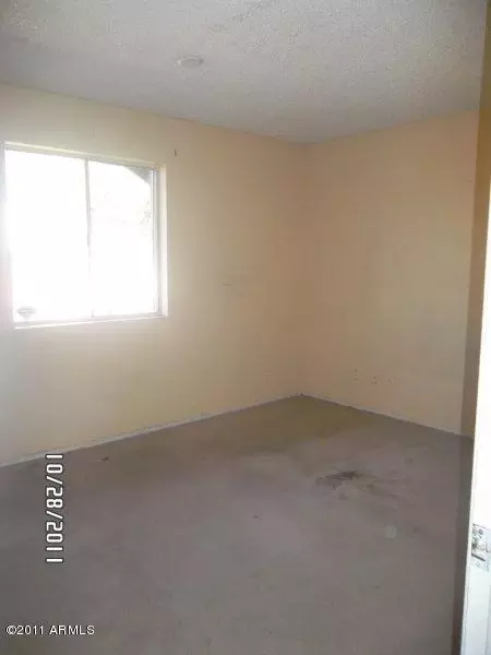 4117 E Saint Catherine Ave, Phoenix, AZ 85042 photo 5