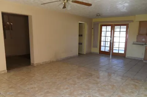 202 W Winston Dr, Phoenix, AZ 85041 photo 7