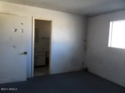 202 W Winston Dr, Phoenix, AZ 85041 photo 13