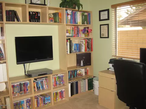 4630 E Sandra Ter, Phoenix, AZ 85032 photo 7