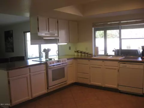 4630 E Sandra Ter, Phoenix, AZ 85032 photo 11