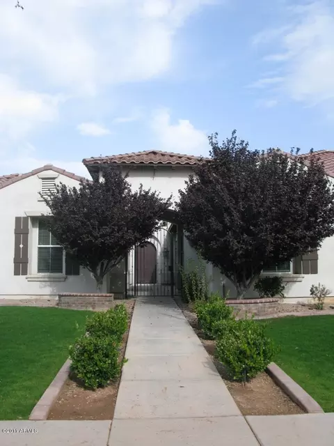2820 E Page Ct, Gilbert, AZ 85234 photo 2