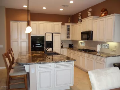 4552 E Jude Ln, Gilbert, AZ 85298 photo 10
