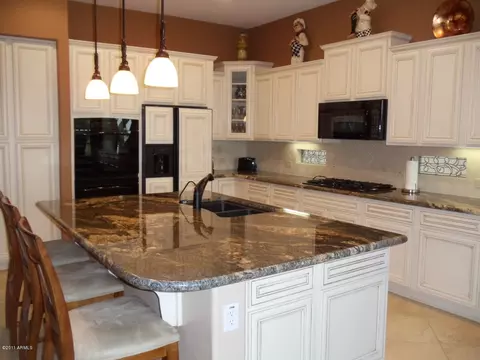 4552 E Jude Ln, Gilbert, AZ 85298 photo 7