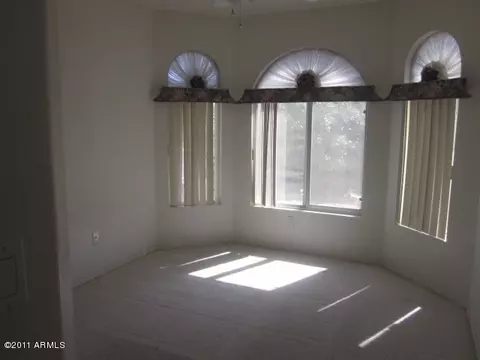 4526 E Glenhaven Dr, Phoenix, AZ 85048 photo 9