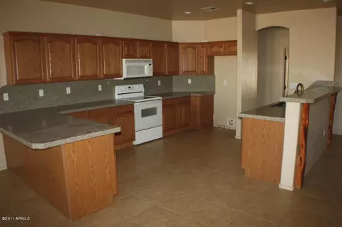 34790 W Eclipse Rd, Stanfield, AZ 85172 photo 2
