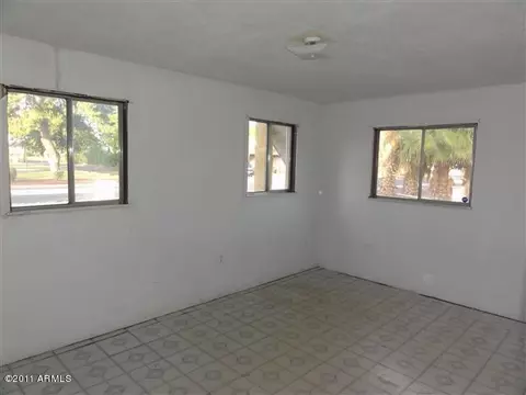 601 Edison Ave, Buckeye, AZ 85326 photo 8