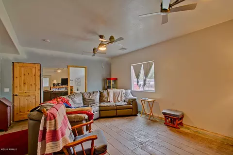 3946 E Desert Ln, Gilbert, AZ 85234 photo 6