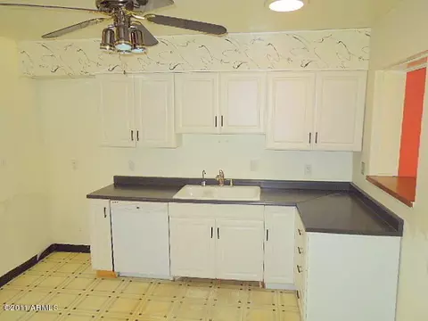6142 N 17th Dr, Phoenix, AZ 85015 photo 7
