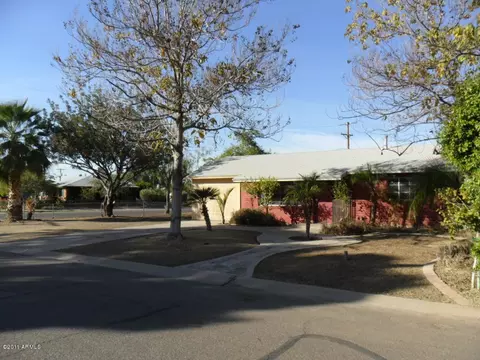1802 E Pleasant Ln, Phoenix, AZ 85042 photo 2