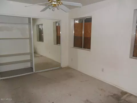 1802 E Pleasant Ln, Phoenix, AZ 85042 photo 10