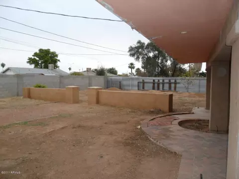 1802 E Pleasant Ln, Phoenix, AZ 85042 photo 19