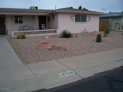 5706 E Des Moines St, Mesa, AZ 85205 photo 1