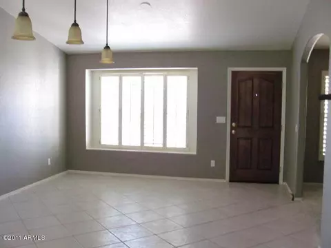 1228 E Grandview Rd, Phoenix, AZ 85022 photo 2