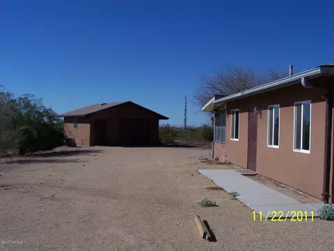 690 N Muleshoe Rd, Apache Junction, AZ 85119 photo 2