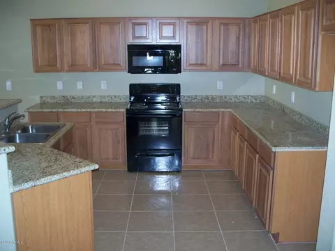 10640 E Knowles Ave, Mesa, AZ 85209 photo 2