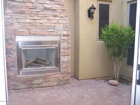 3822 E Herrera Dr, Phoenix, AZ 85050 photo 8