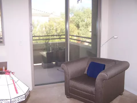 3822 E Herrera Dr, Phoenix, AZ 85050 photo 10