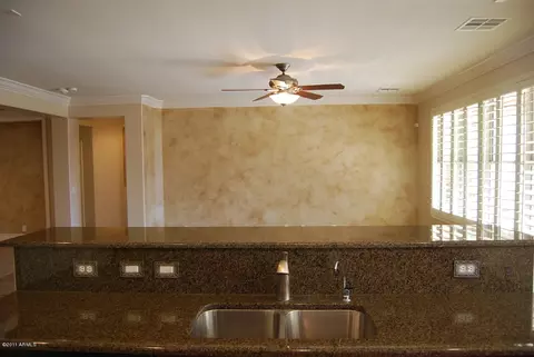 4075 E Linda Ln, Gilbert, AZ 85234 photo 6