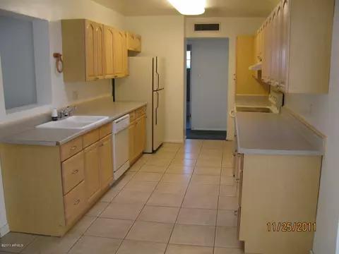 1902 E Coolidge St, Phoenix, AZ 85016 photo 3