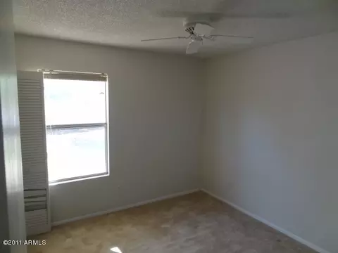 4467 E Pearce Rd, Phoenix, AZ 85044 photo 5