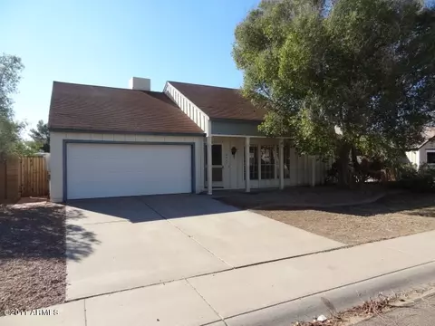 4467 E Pearce Rd, Phoenix, AZ 85044 photo 1