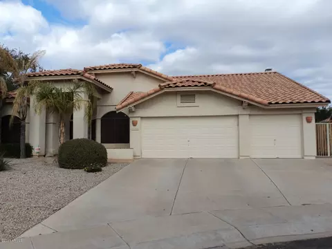 1132 W Iris Dr, Gilbert, AZ 85233 photo 1