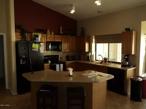 1132 W Iris Dr, Gilbert, AZ 85233 photo 8