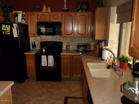 1132 W Iris Dr, Gilbert, AZ 85233 photo 7