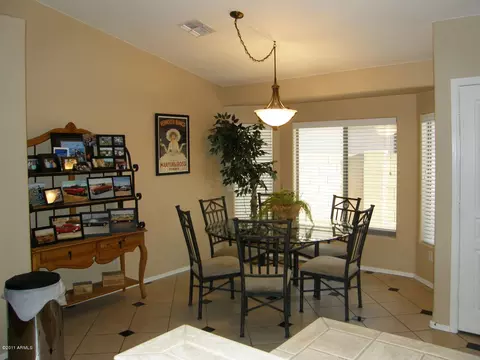 2226 E Soft Wind Dr, Phoenix, AZ 85024 photo 8