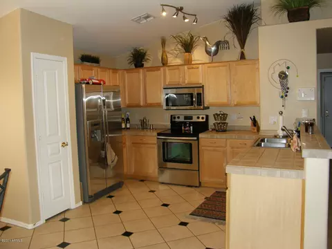 2226 E Soft Wind Dr, Phoenix, AZ 85024 photo 7