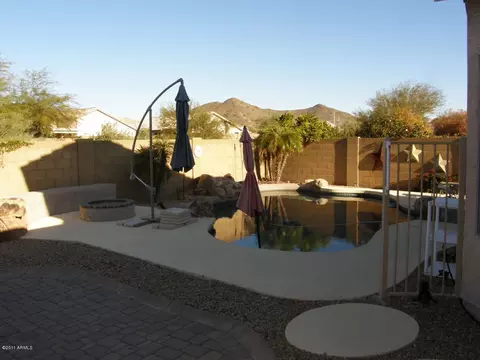 2226 E Soft Wind Dr, Phoenix, AZ 85024 photo 2