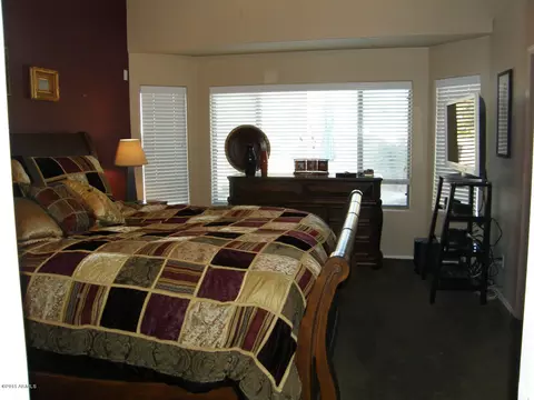 2226 E Soft Wind Dr, Phoenix, AZ 85024 photo 10