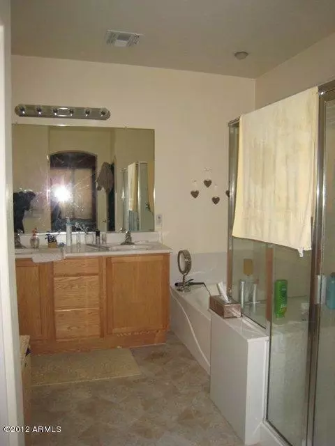 3400 E Meadowview Ct, Gilbert, AZ 85298 photo 12