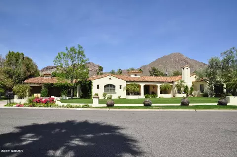 4730 E Arcadia Ln, Phoenix, AZ 85018 photo 4