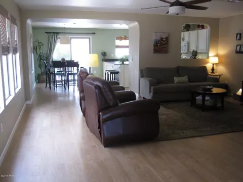 725 W Aviary Way, Gilbert, AZ 85233 photo 3